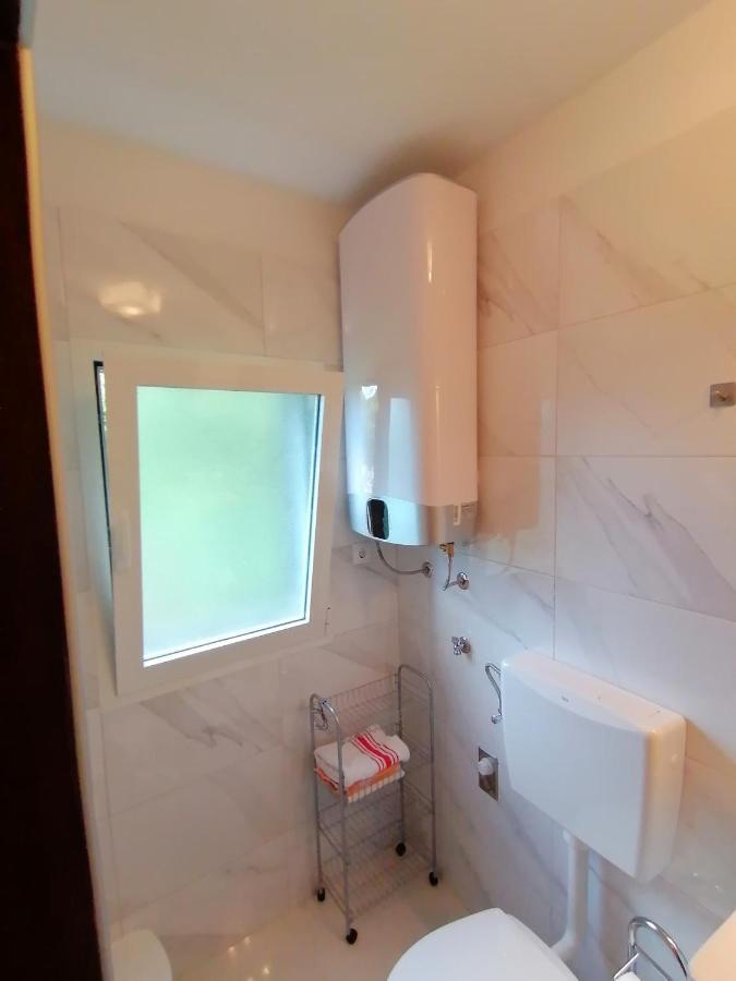 Apartment Dinka Корнич Екстер'єр фото