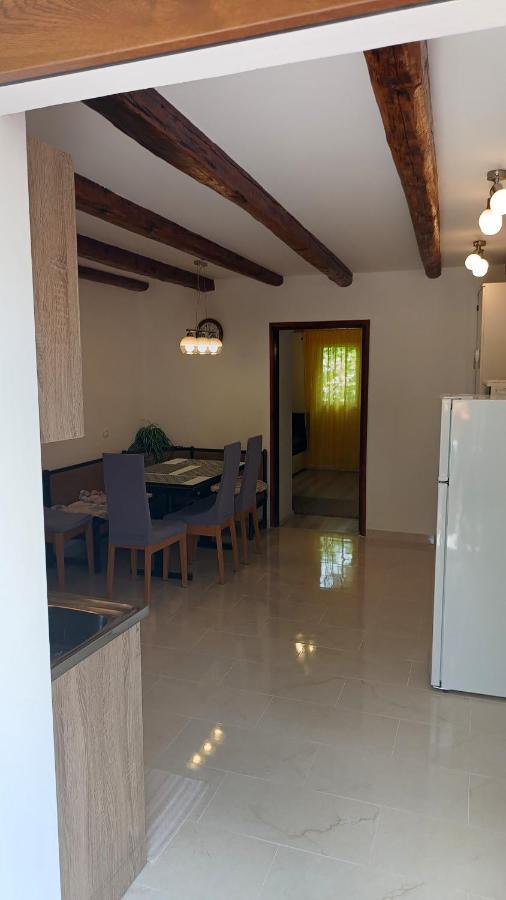 Apartment Dinka Корнич Екстер'єр фото